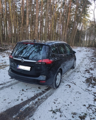 Opel Zafira cena 40999 przebieg: 212100, rok produkcji 2016 z Skalbmierz małe 172